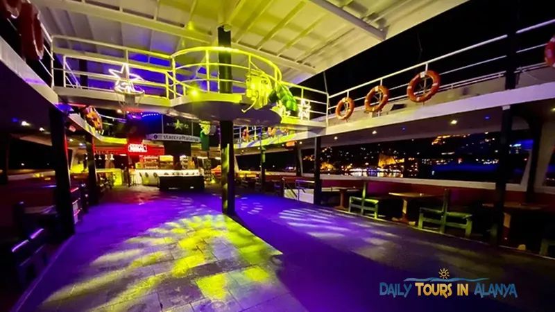 Ночная дискотека в Алании на яхте Старкрафт image 23