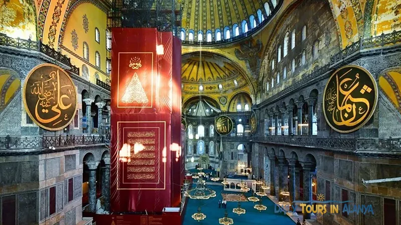 Экскурсии из Аланьи в Стамбул  image 1