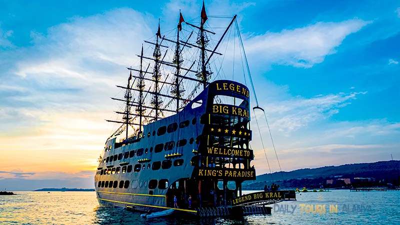 Legend Big Kral Gün Batımı Tekne Turu image 29