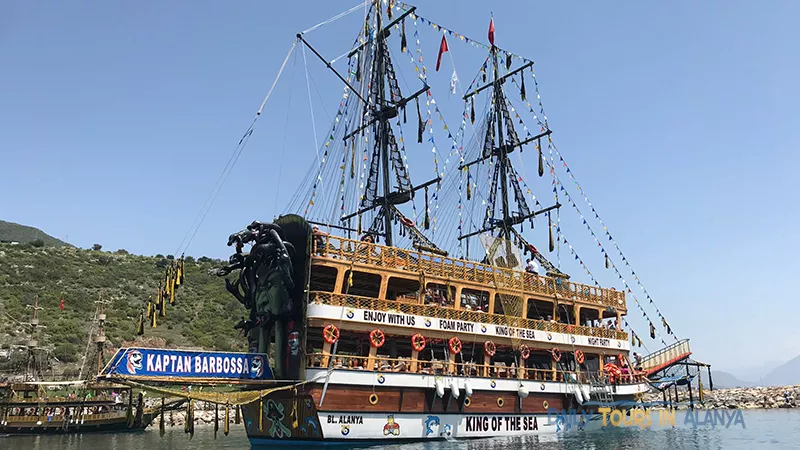 Barbossa Alanya Pirate Boat Tour image 4