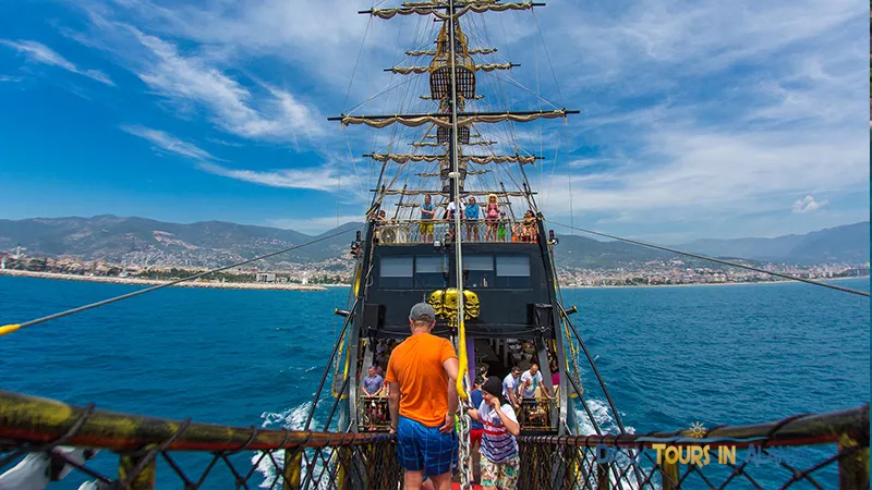 Alanya Big Kral Boat Tour image 14