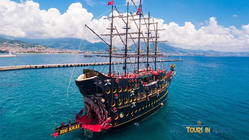 Alanya Big Kral Boat Tour image 2