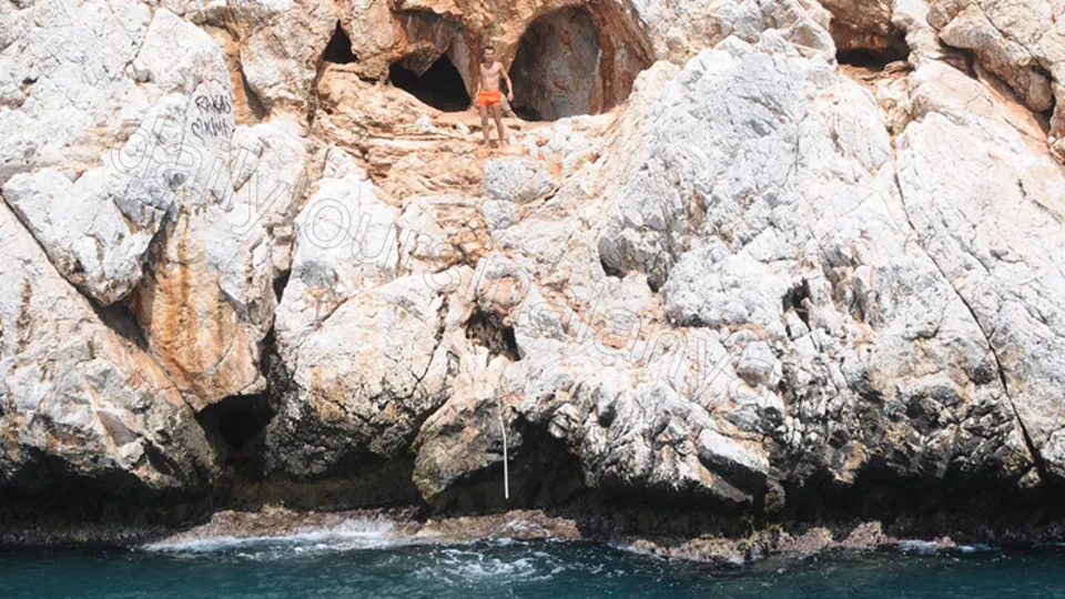 Alanya Pirate Boat Tour photo 12