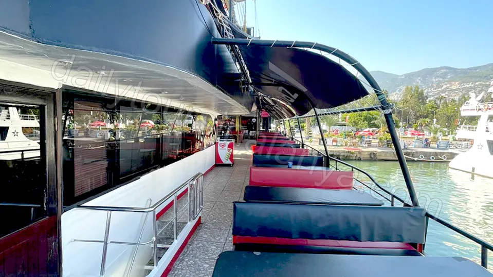 Alanya Pirate Boat Tour photo 17