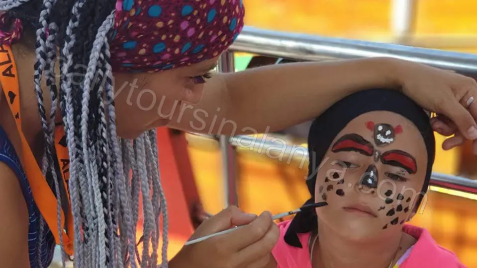 Alanya Pirate Boat Tour photo 21