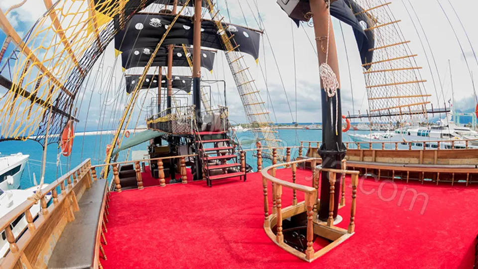 Alanya Grand Troys Pirate Boat Tour photo 1