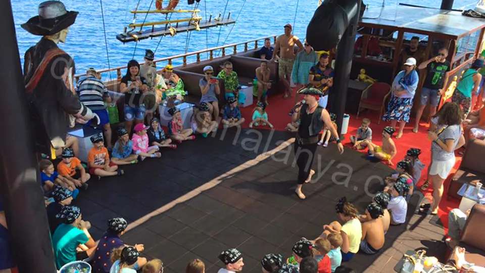 Alanya Grand Troys Pirate Boat Tour photo 17