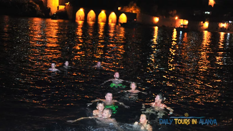 Alanya All Inclusive Night Party Boat Tour image 17