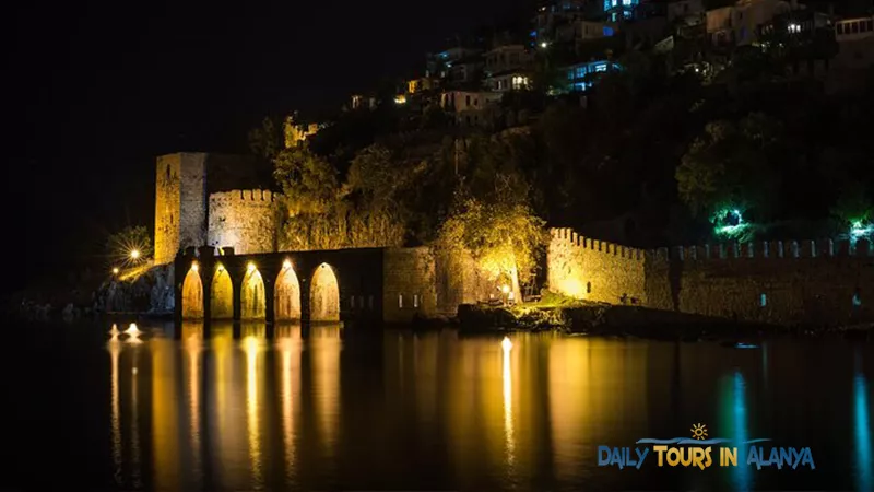 Alanya Starcraft Night Party Boat Tour image 1