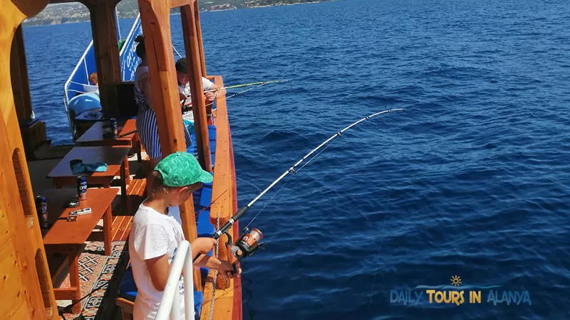 Alanya Fishing image 3