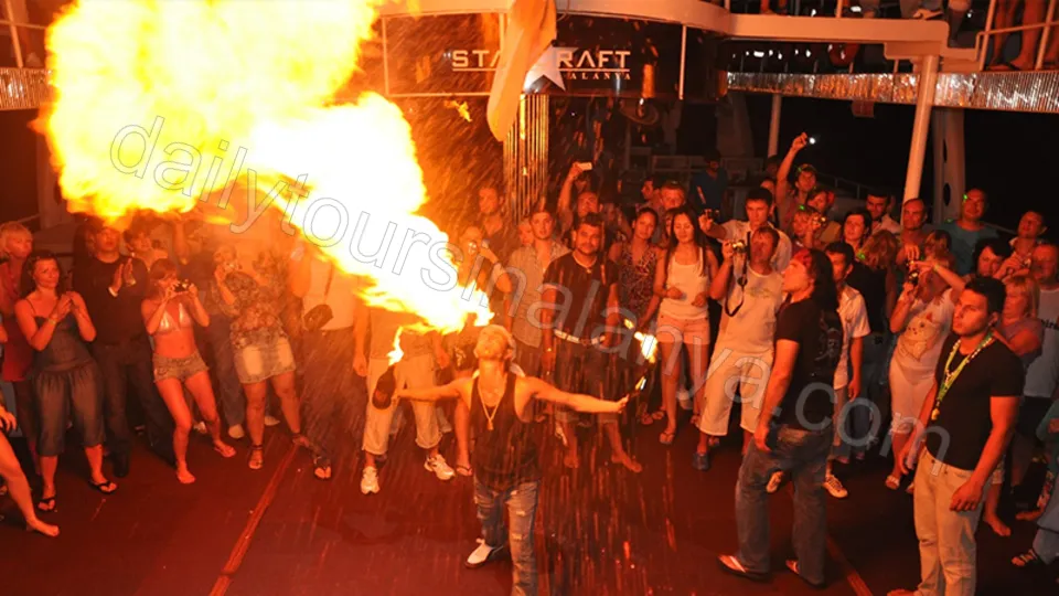 Alanya Starcraft Sunset Boat Tour photo 4