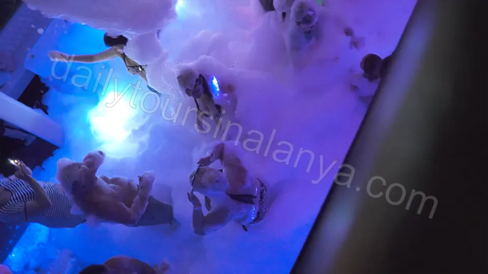 Big Kral Sunset Boat Tour photo 11