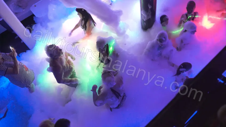 Big Kral Sunset Boat Tour photo 12