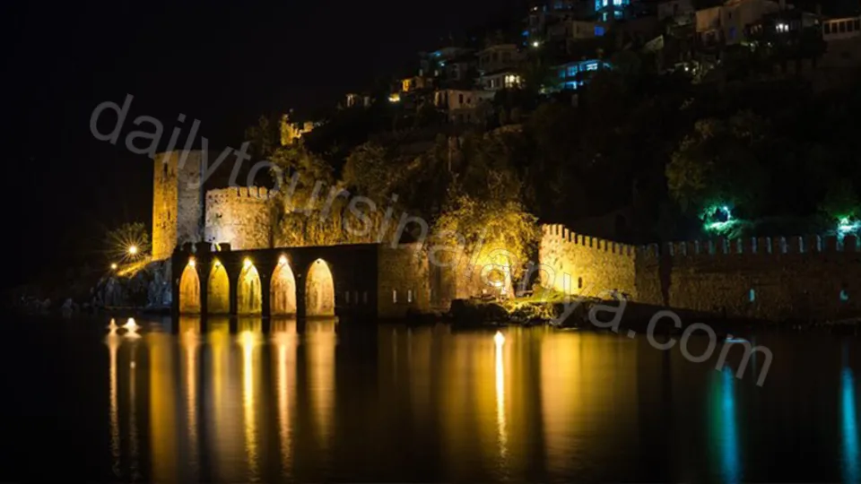Alanya Starcraft Night Party Boat Tour photo 18