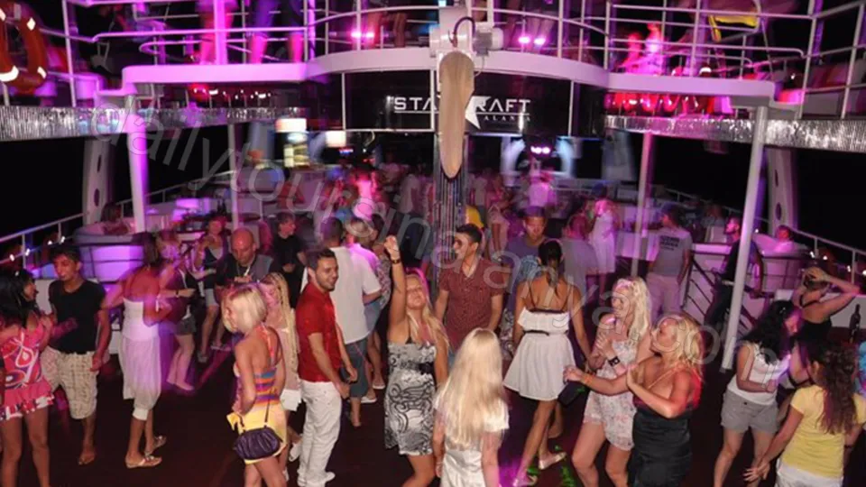 Alanya Starcraft Night Party Boat Tour photo 22