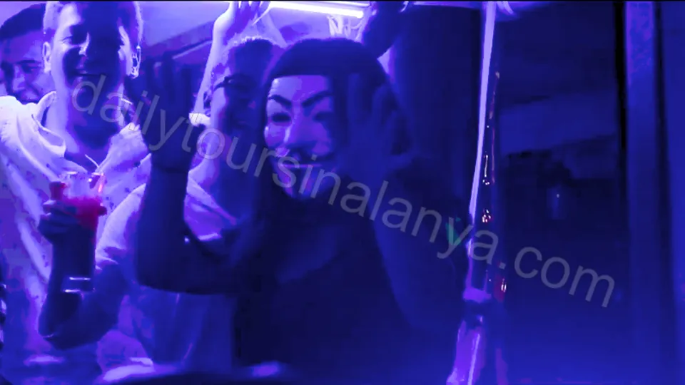 Alanya Starcraft Night Party Boat Tour photo 7