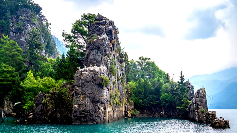 Green Canyon Boat Tour photo 5