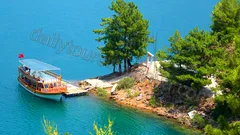 Green Canyon Boat Tour nav photo 3