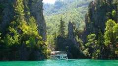 Green Canyon Boat Tour nav photo 4