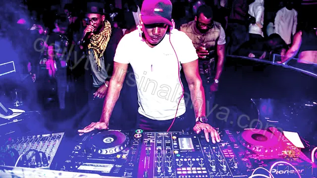 Alanya Starcraft Night Party Boat Tour animation image 