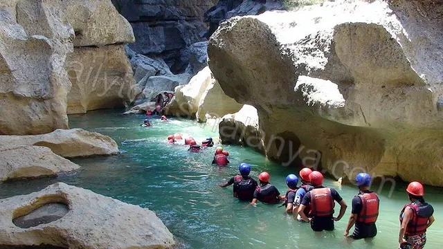 Alanya Rafting with Canyoning animation image 