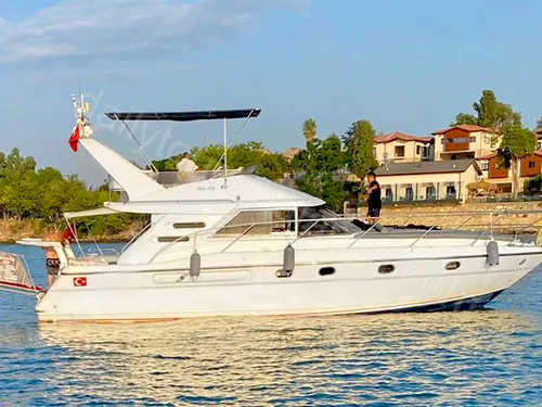 Iskaroz rental yacht photo